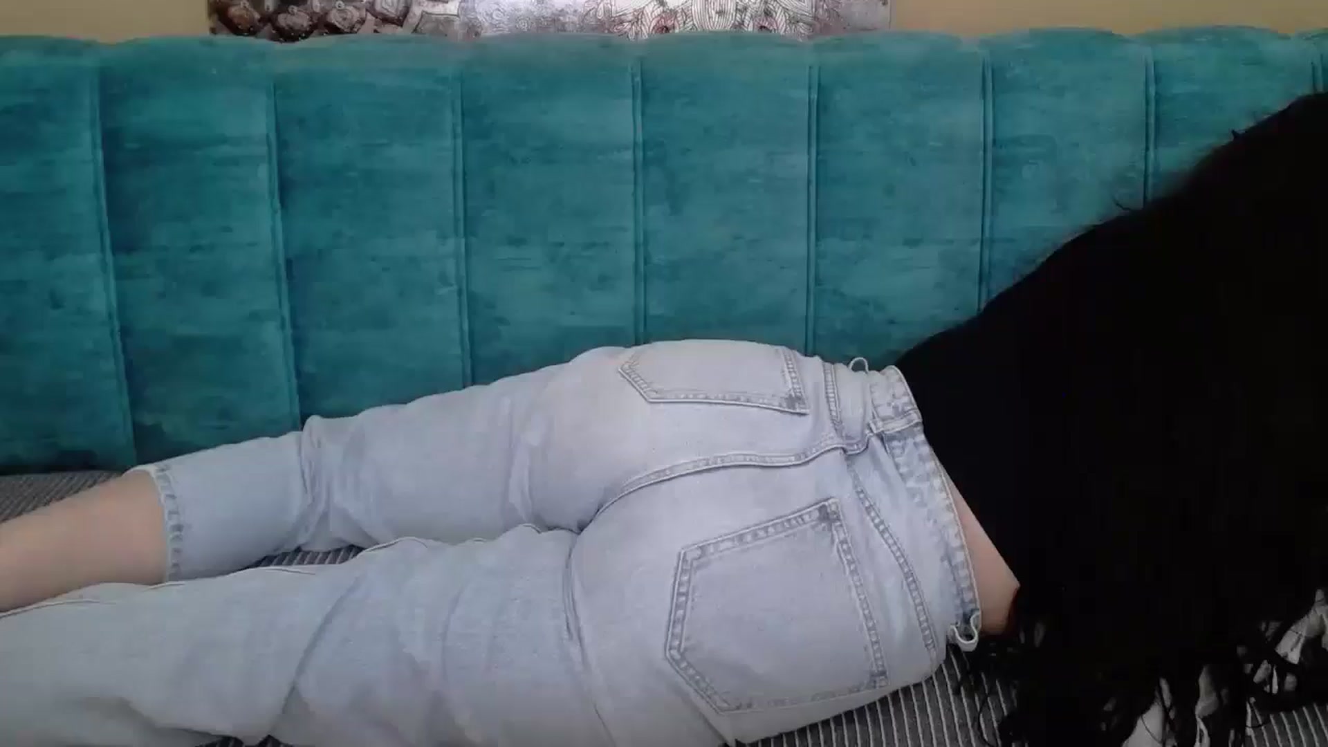 Gallery image thumbnail from ForeverChic's myfreecams stream on, 05/02/2025, 08:01 image 8 of 20