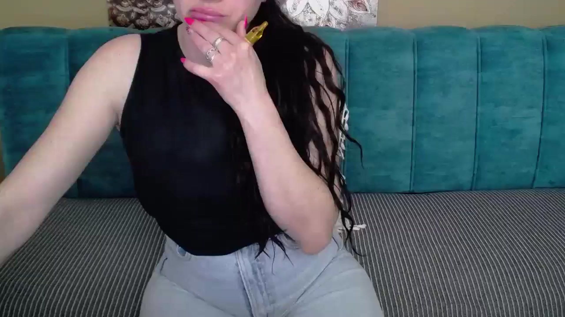 Gallery image thumbnail from ForeverChic's myfreecams stream on, 05/02/2025, 09:43 image 4 of 20