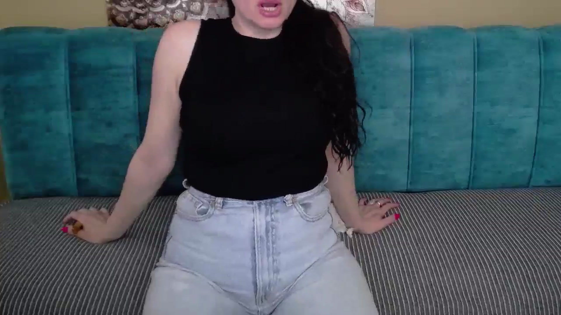 Gallery image thumbnail from ForeverChic's myfreecams stream on, 05/02/2025, 09:43 image 12 of 20