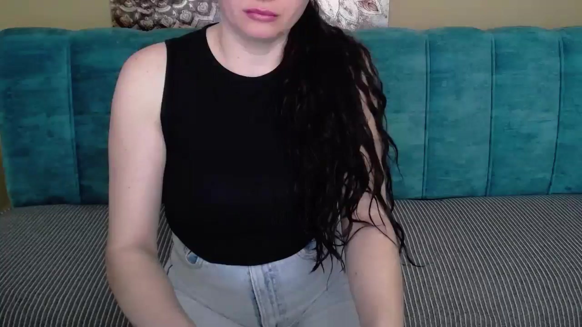 Gallery image thumbnail from ForeverChic's myfreecams stream on, 05/02/2025, 09:43 image 2 of 20