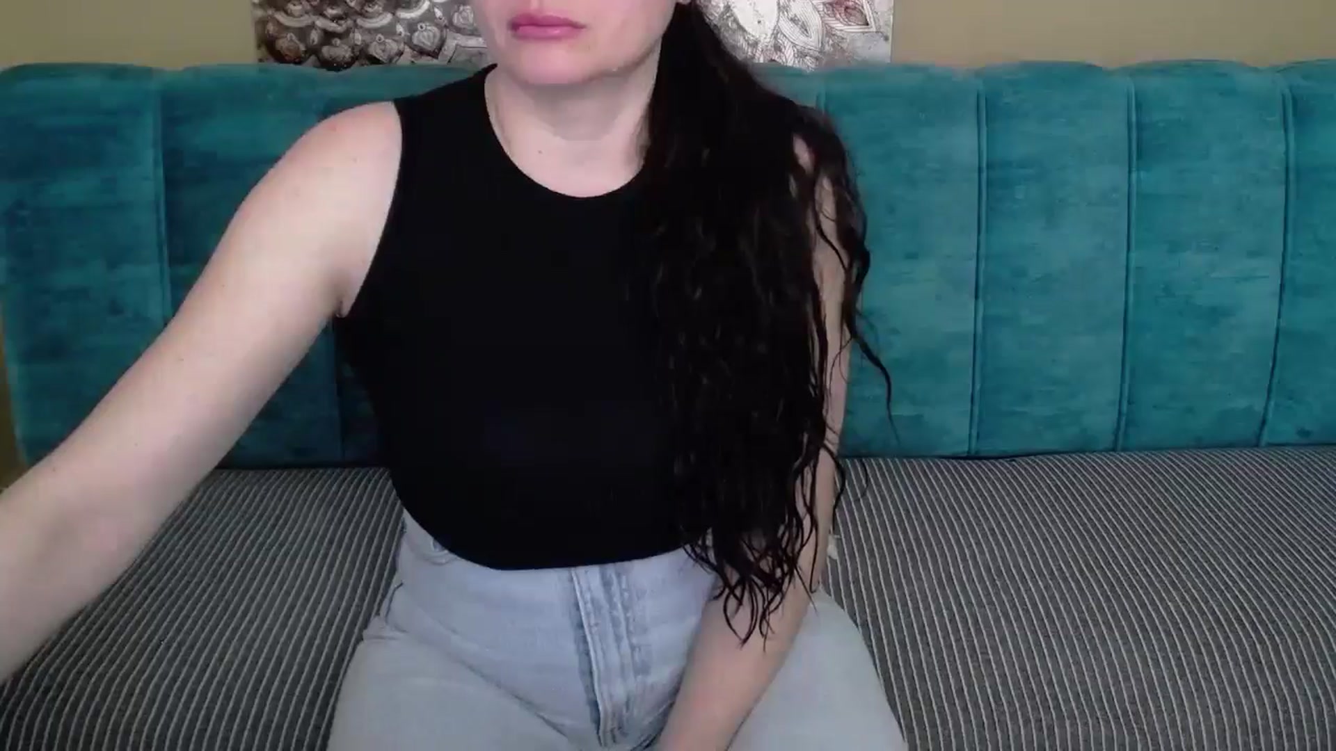 Gallery image thumbnail from ForeverChic's myfreecams stream on, 05/02/2025, 09:43 image 10 of 20