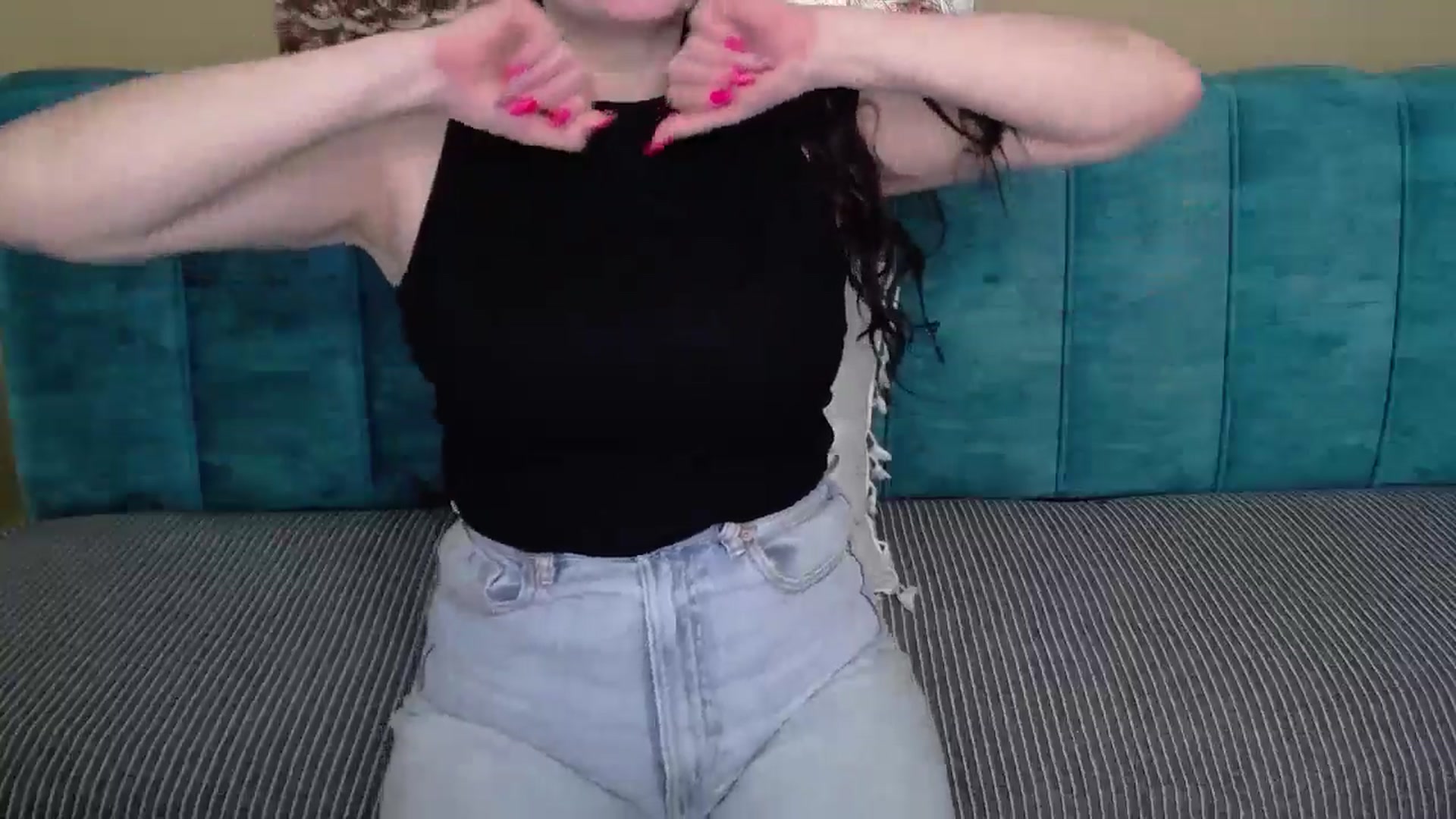 Gallery image thumbnail from ForeverChic's myfreecams stream on, 05/02/2025, 09:43 image 19 of 20