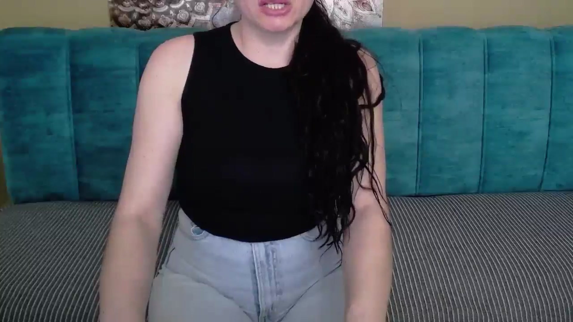 Gallery image thumbnail from ForeverChic's myfreecams stream on, 05/02/2025, 09:43 image 15 of 20