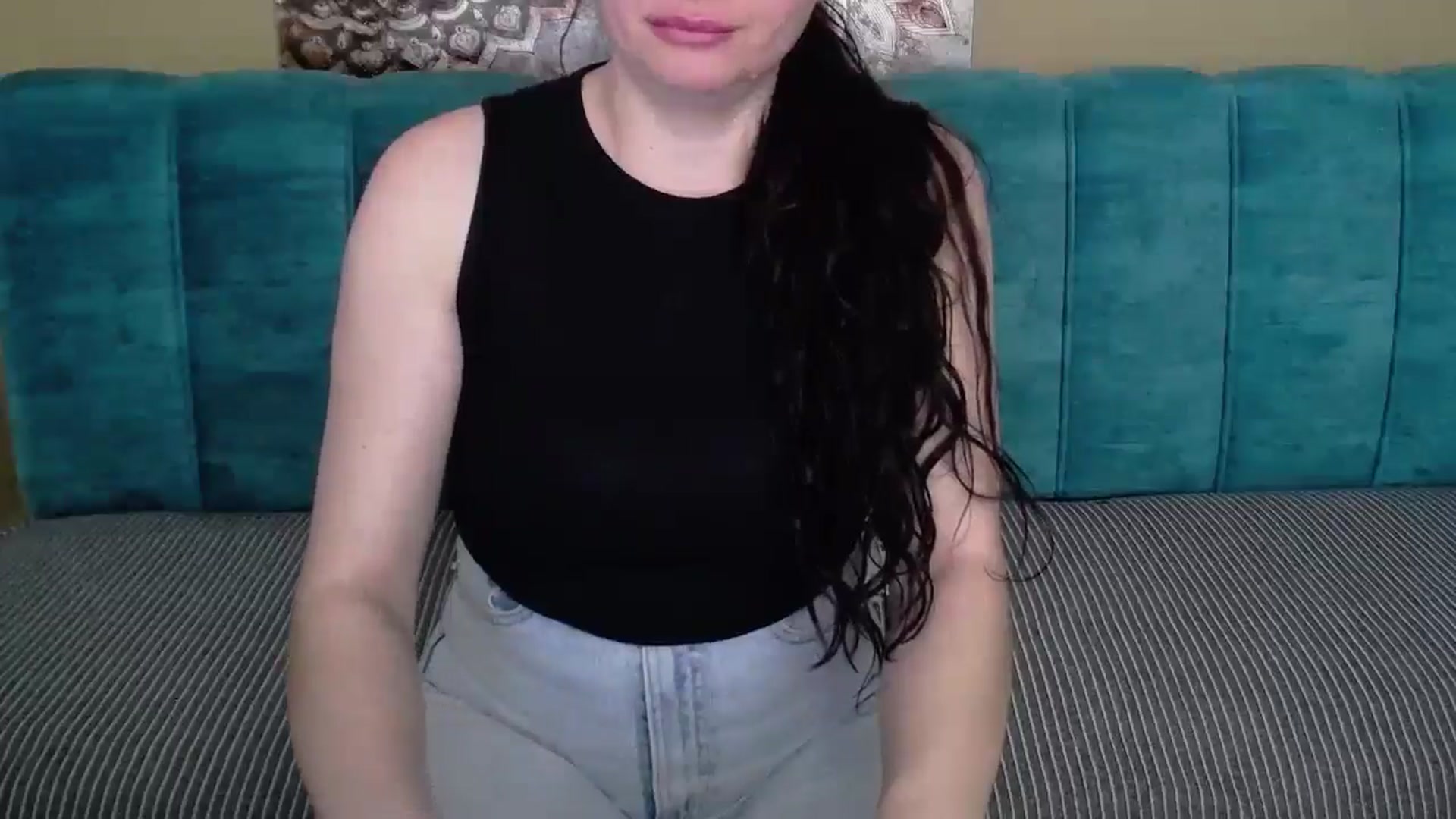 Gallery image thumbnail from ForeverChic's myfreecams stream on, 05/02/2025, 09:43 image 17 of 20