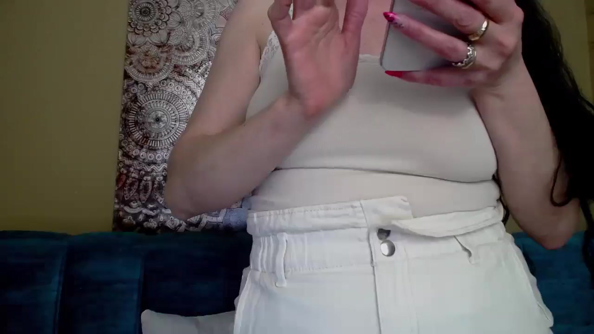 Gallery image thumbnail from ForeverChic's myfreecams stream on, 05/14/2025, 07:32 image 12 of 20