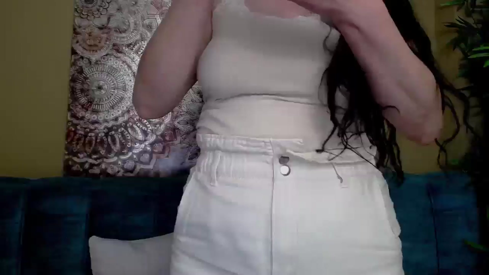 Gallery image thumbnail from ForeverChic's myfreecams stream on, 05/14/2025, 07:32 image 7 of 20