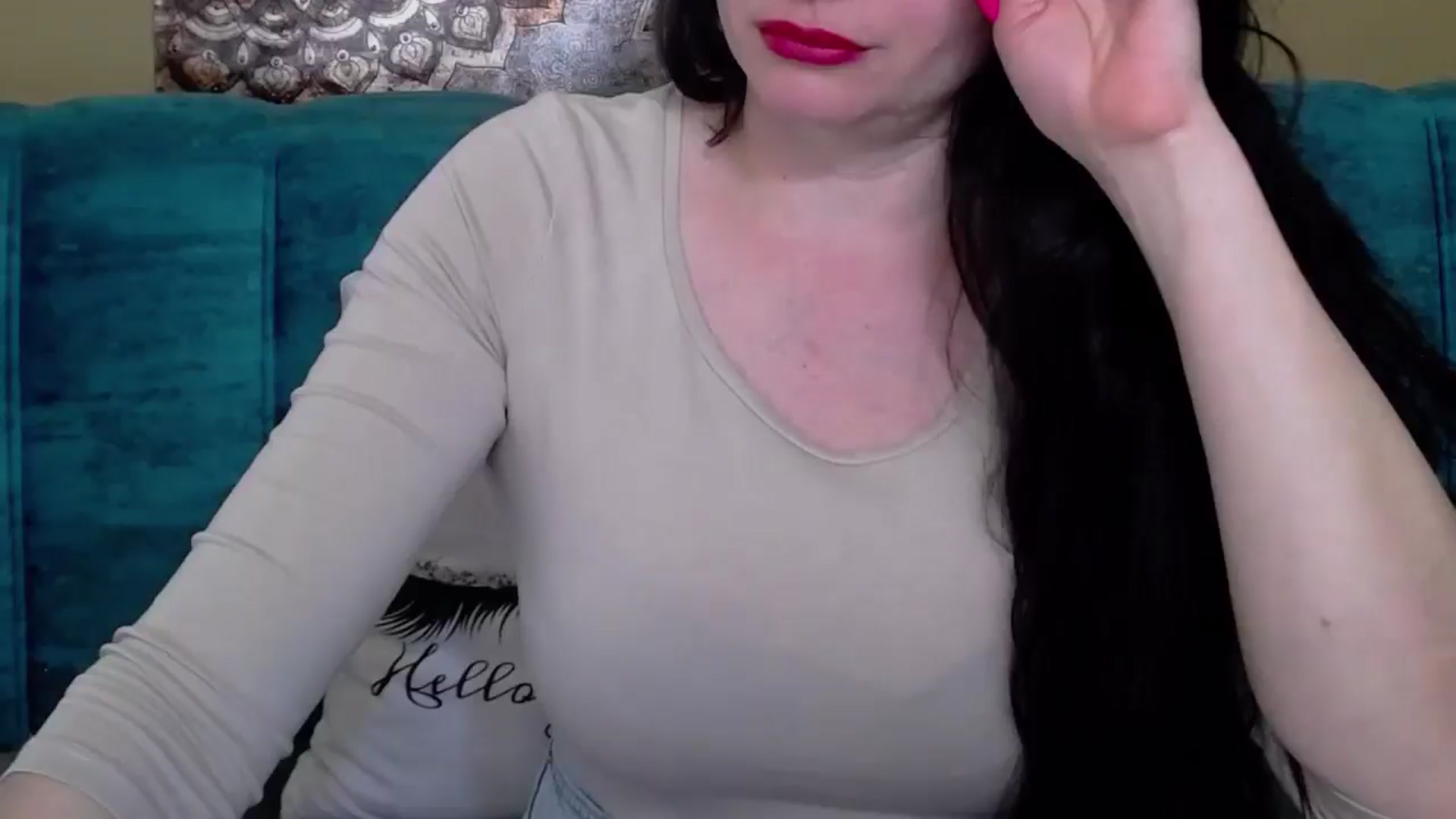 Gallery image thumbnail from ForeverChic's myfreecams stream on, 05/15/2025, 06:58 image 13 of 20