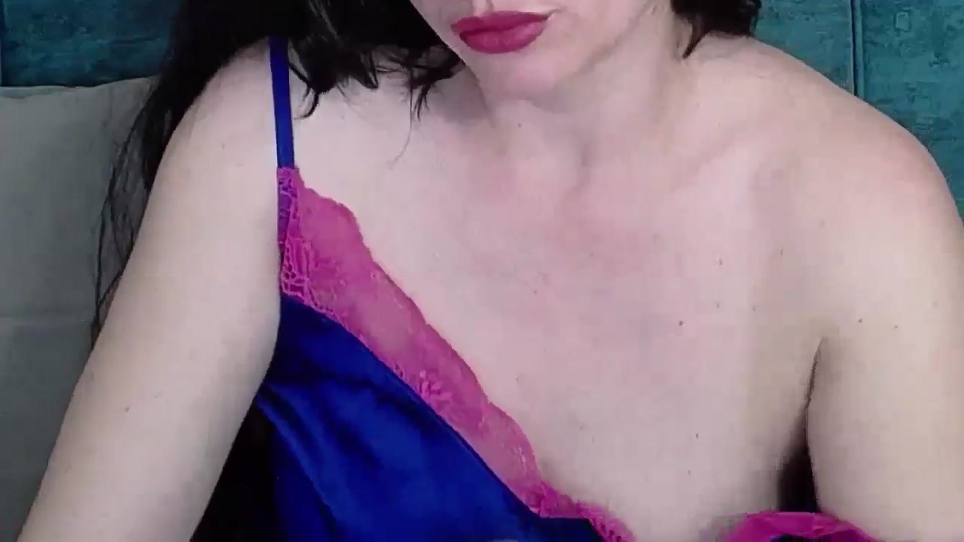 Gallery image thumbnail from ForeverChic's myfreecams stream on, 05/24/2025, 08:18 image 3 of 20