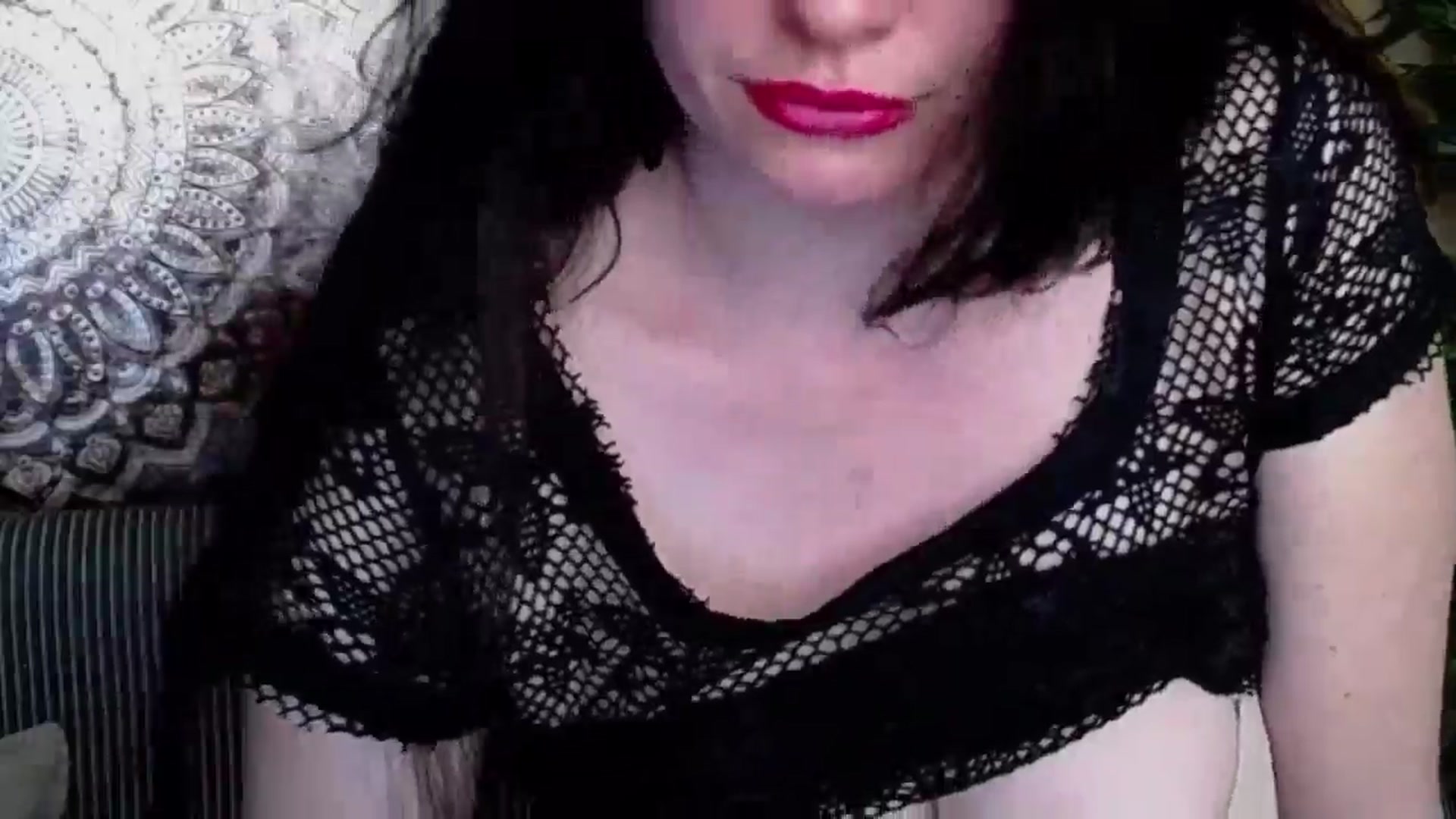 Gallery image thumbnail from ForeverChic's myfreecams stream on, 05/29/2025, 10:26 image 14 of 20