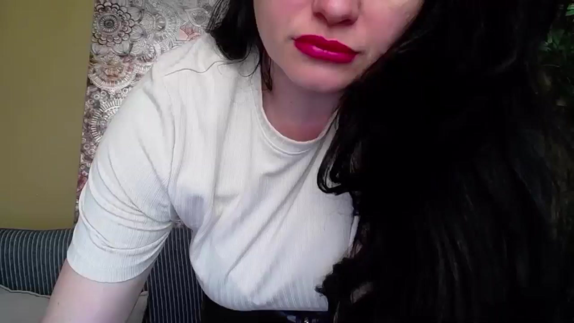 Gallery image thumbnail from ForeverChic's myfreecams stream on, 05/30/2025, 08:16 image 1 of 20