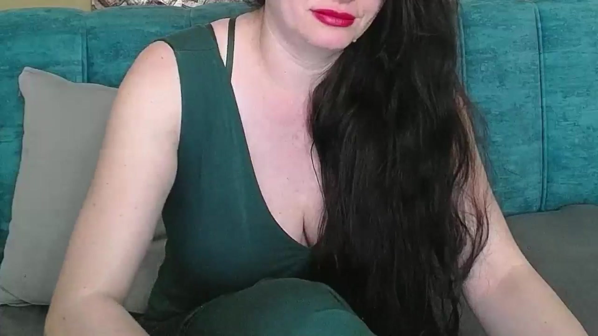 Gallery image thumbnail from ForeverChic's myfreecams stream on, 06/19/2025, 09:56 image 11 of 20