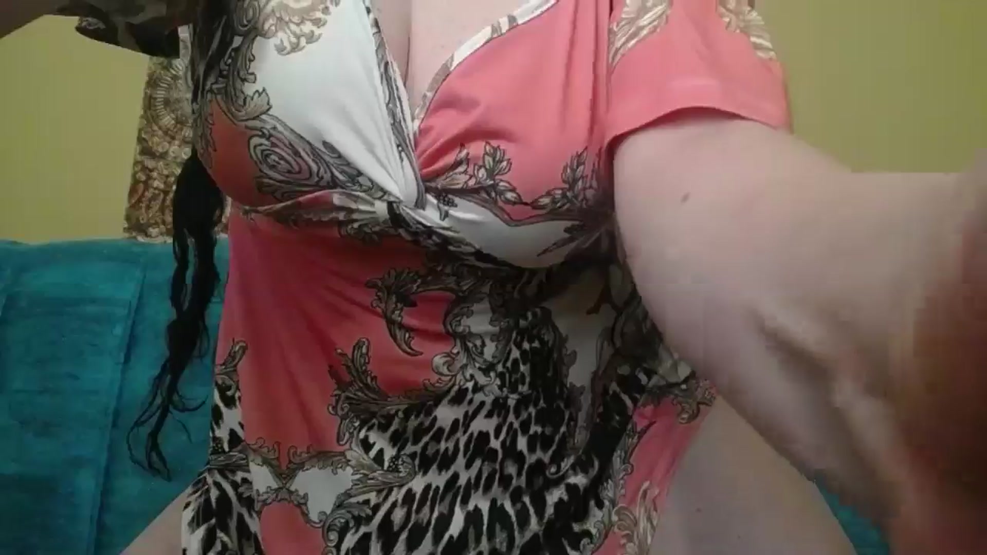 Gallery image thumbnail from ForeverChic's myfreecams stream on, 06/23/2025, 08:34 image 14 of 20