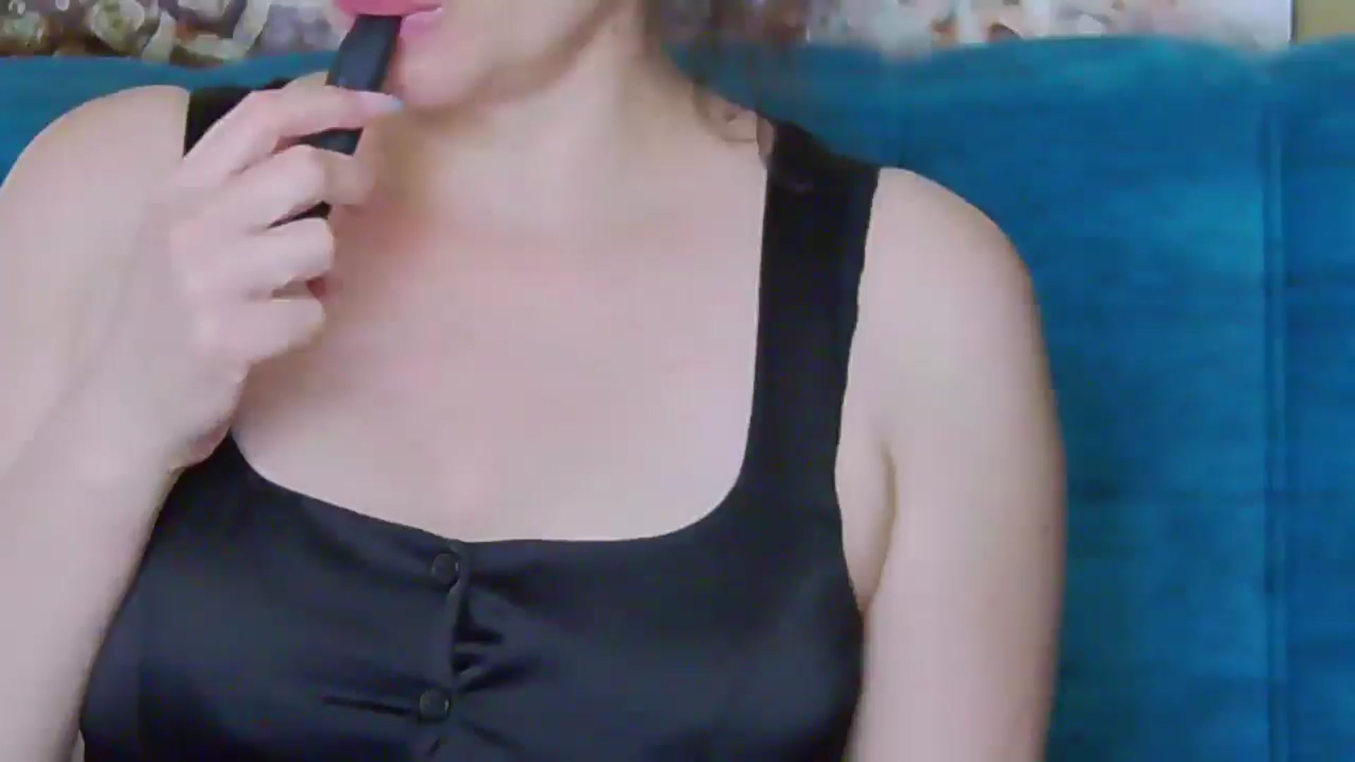 Gallery image thumbnail from ForeverChic's myfreecams stream on, 07/03/2025, 09:55 image 17 of 20