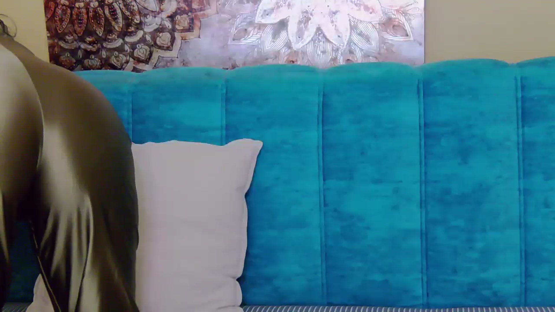 Gallery image thumbnail from ForeverChic's myfreecams stream on, 07/30/2025, 09:15 image 7 of 20