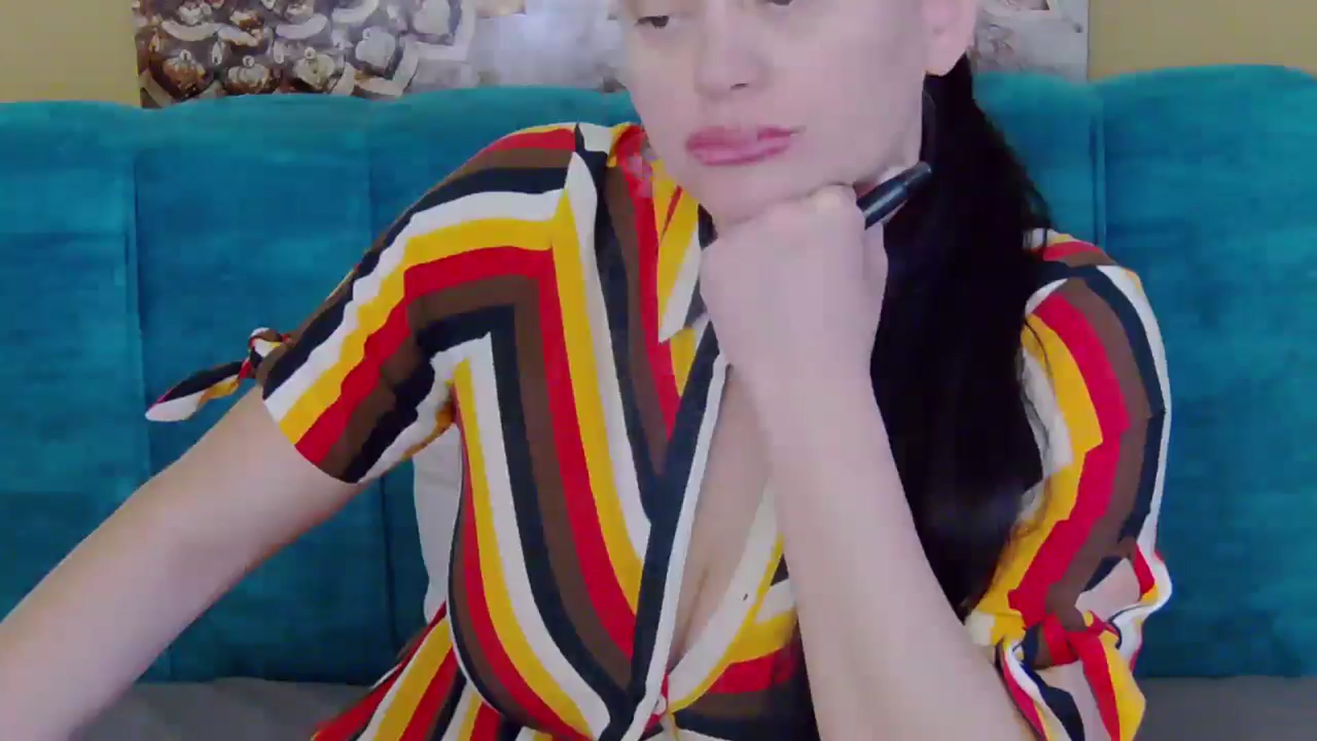 Gallery image thumbnail from ForeverChic's myfreecams stream on, 08/04/2025, 07:28 image 17 of 20