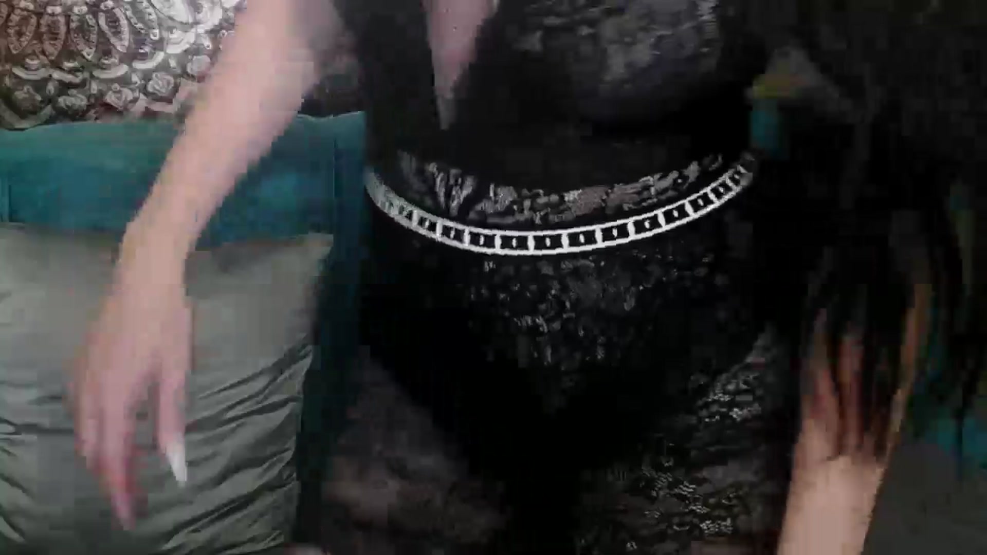 Gallery image thumbnail from ForeverChic's myfreecams stream on, 08/12/2025, 10:45 image 3 of 20