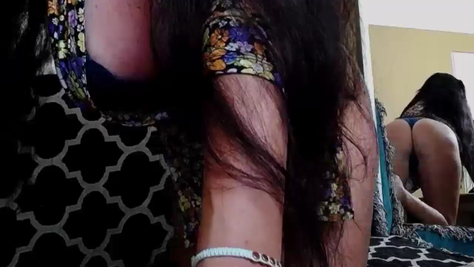 Gallery image thumbnail from ForeverChic's myfreecams stream on, 08/29/2025, 11:00 image 13 of 20