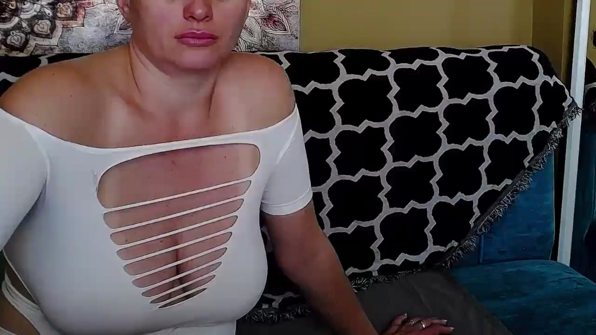 Gallery image thumbnail from ForeverChic's myfreecams stream on, 09/04/2025, 10:57 image 8 of 20
