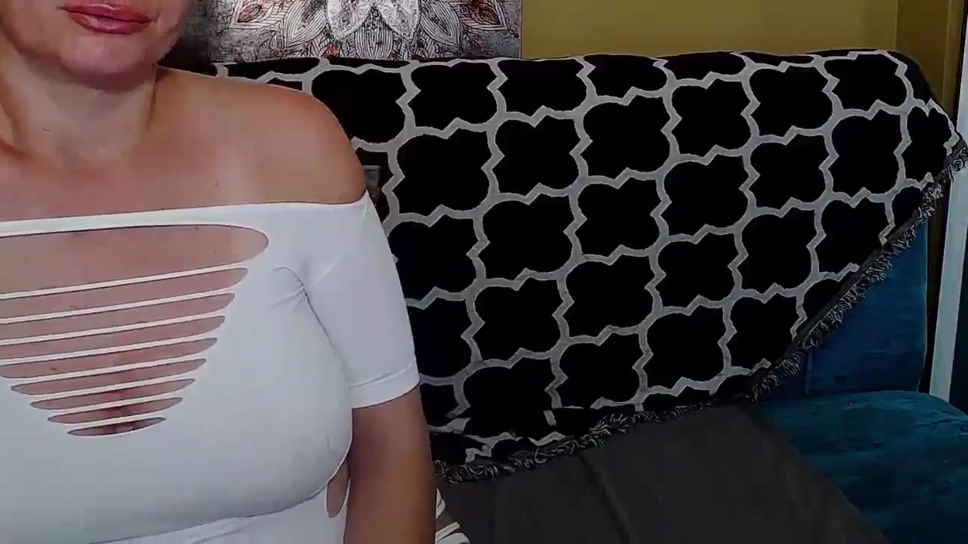 Gallery image thumbnail from ForeverChic's myfreecams stream on, 09/04/2025, 11:29 image 7 of 20