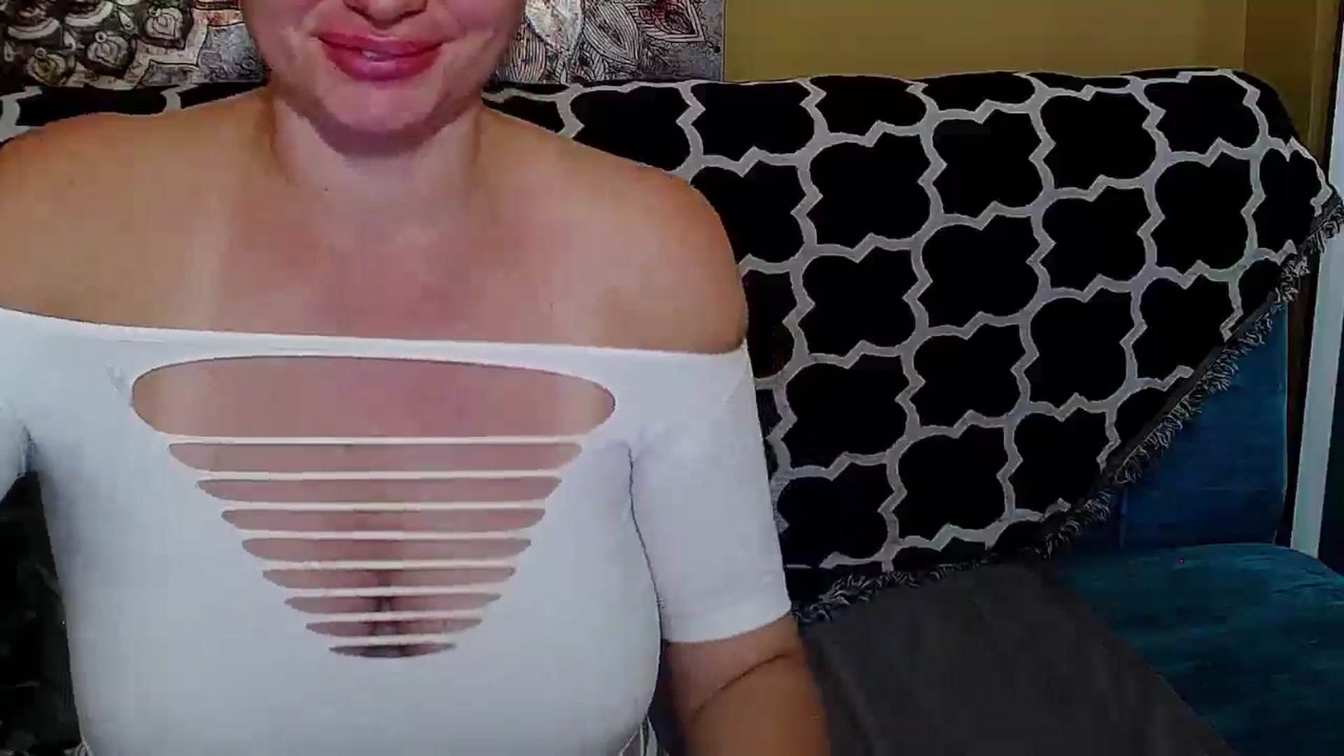 Gallery image thumbnail from ForeverChic's myfreecams stream on, 09/04/2025, 11:29 image 15 of 20