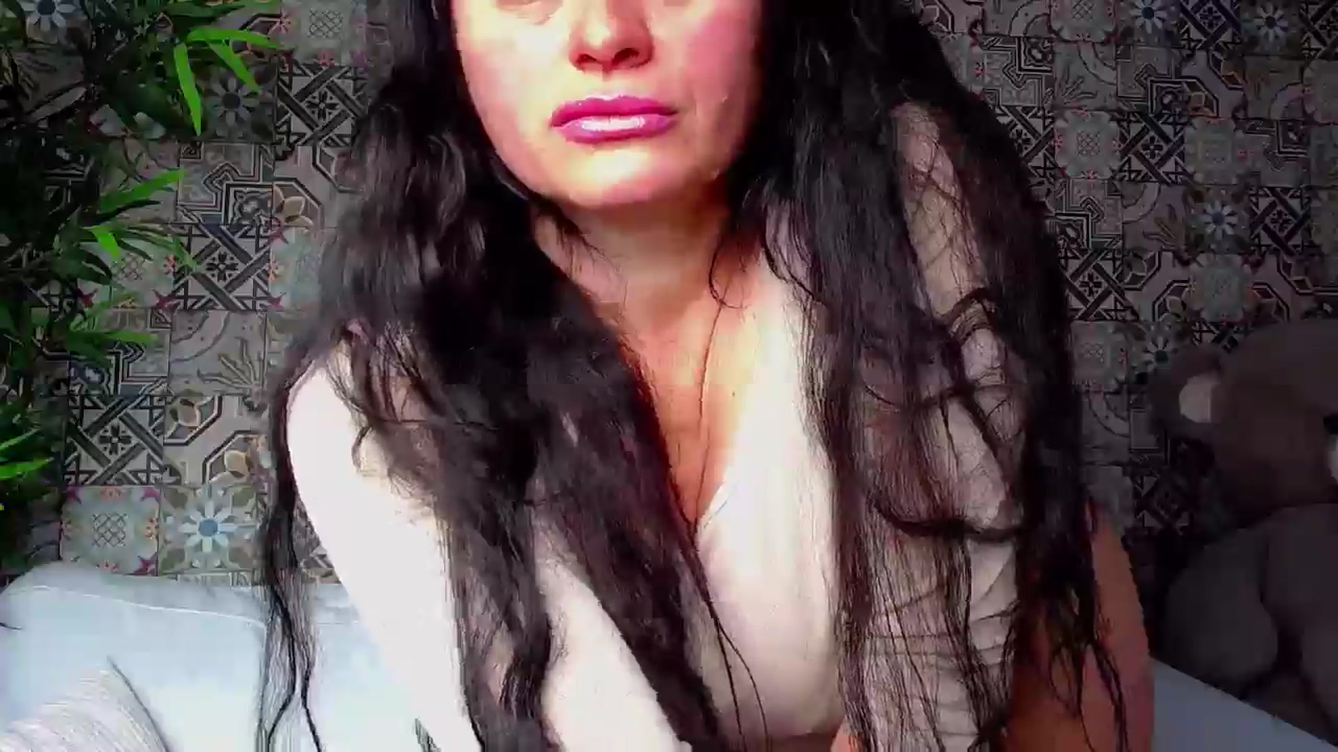 Gallery image thumbnail from ForeverChic's myfreecams stream on, 10/08/2025, 08:15 image 11 of 20