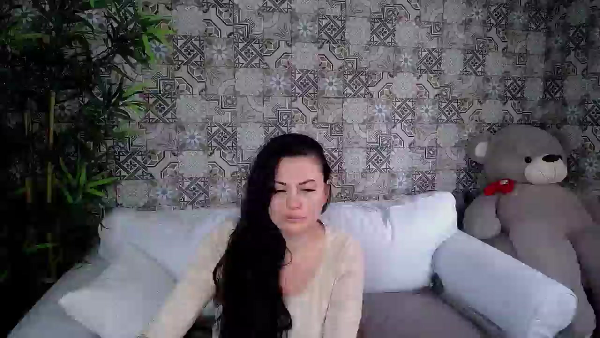 Gallery image thumbnail from ForeverChic's myfreecams stream on, 10/08/2025, 10:42 image 6 of 20