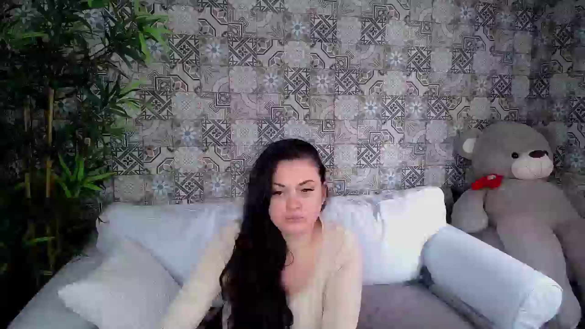 Gallery image thumbnail from ForeverChic's myfreecams stream on, 10/08/2025, 10:42 image 5 of 20