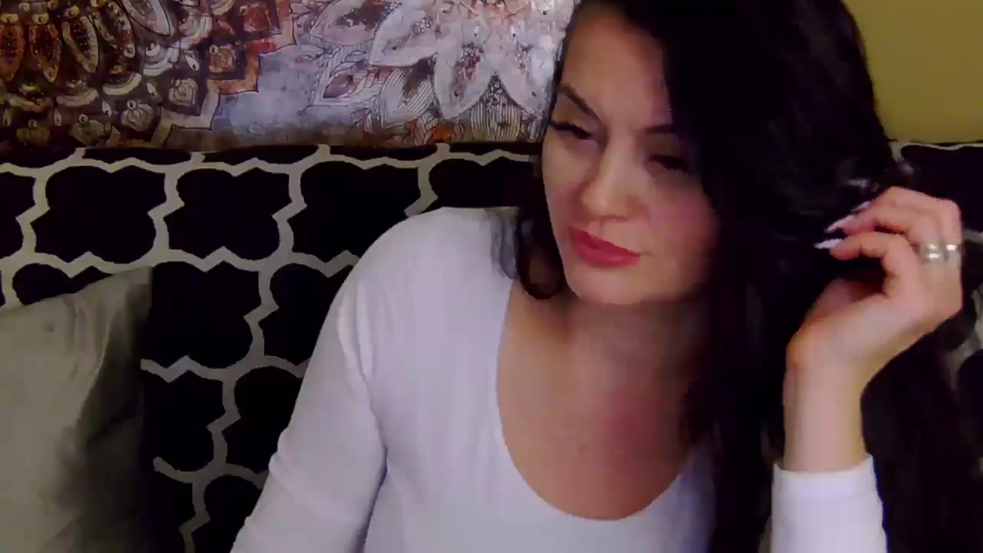 Gallery image thumbnail from ForeverChic's myfreecams stream on, 10/09/2025, 11:03 image 7 of 20