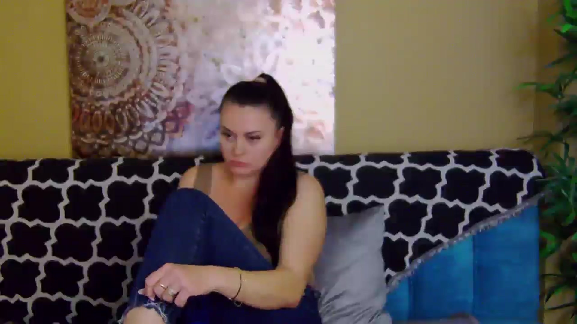 Gallery image thumbnail from ForeverChic's myfreecams stream on, 10/10/2025, 09:16 image 2 of 20