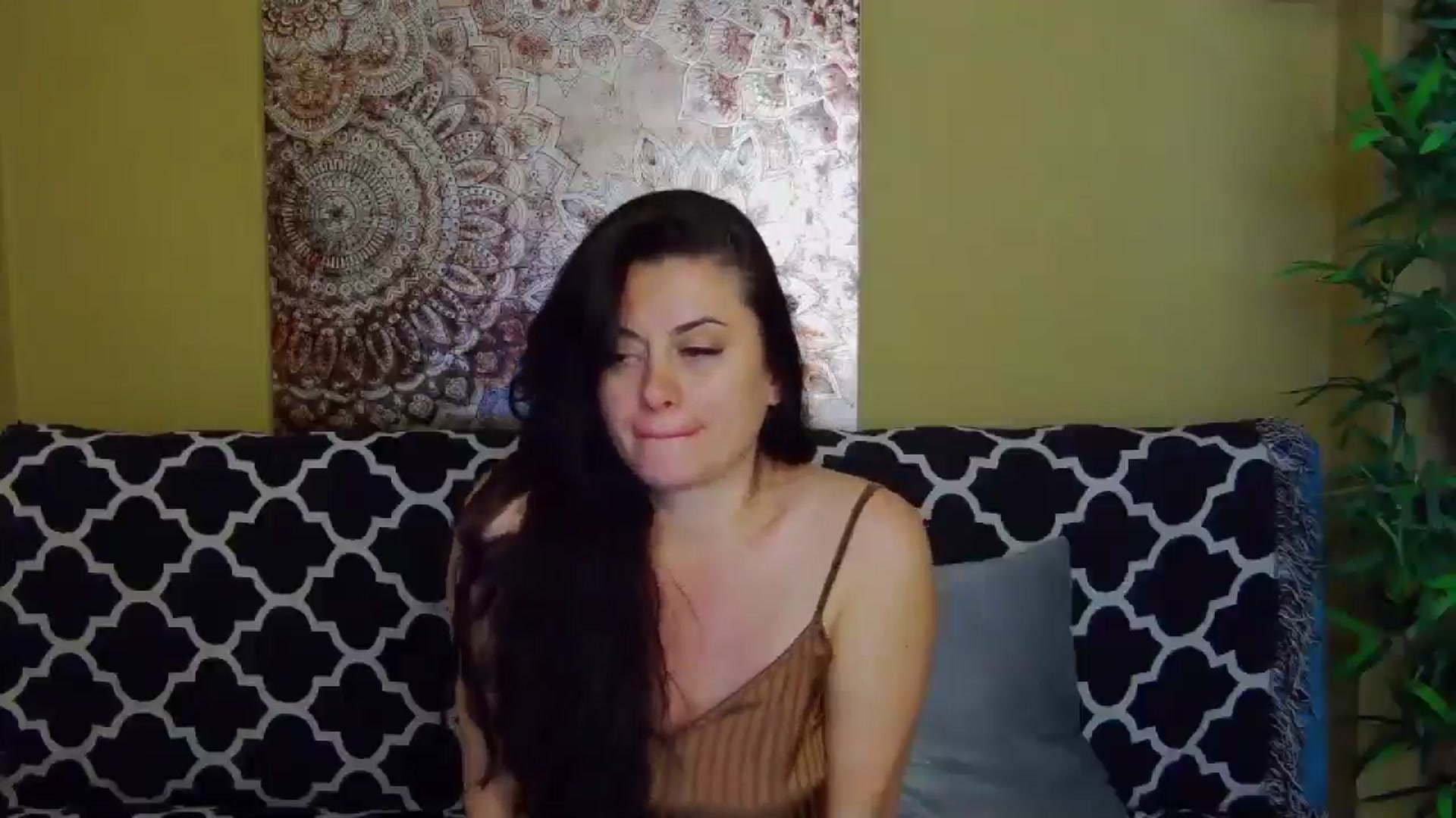 Gallery image thumbnail from ForeverChic's myfreecams stream on, 10/14/2025, 10:27 image 2 of 20