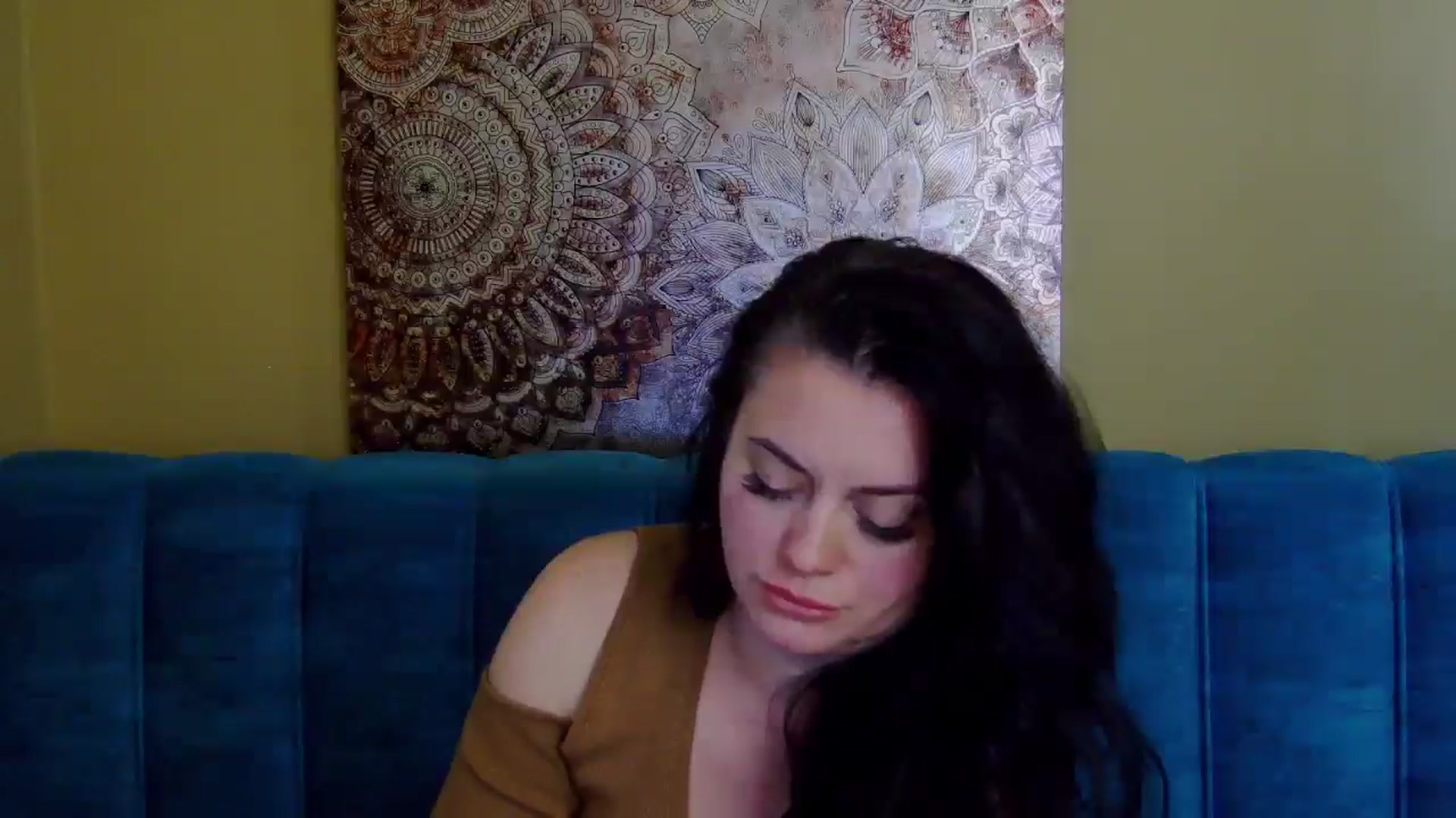 Gallery image thumbnail from ForeverChic's myfreecams stream on, 10/15/2025, 08:38 image 14 of 20
