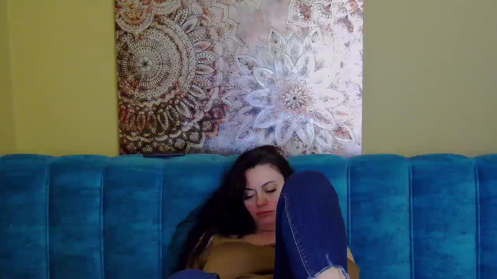 Gallery image thumbnail from ForeverChic's myfreecams stream on, 10/15/2025, 08:38 image 6 of 20