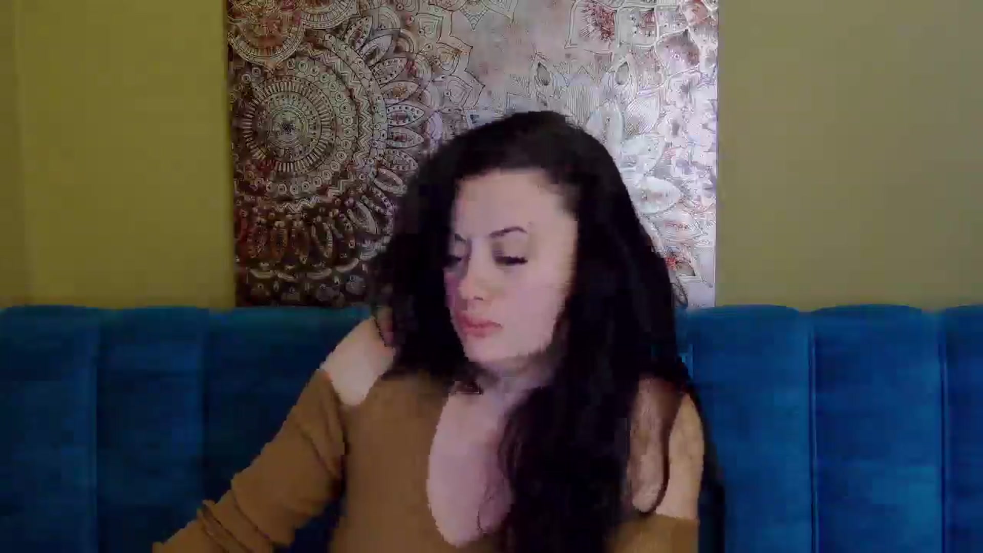 Gallery image thumbnail from ForeverChic's myfreecams stream on, 10/15/2025, 08:38 image 17 of 20
