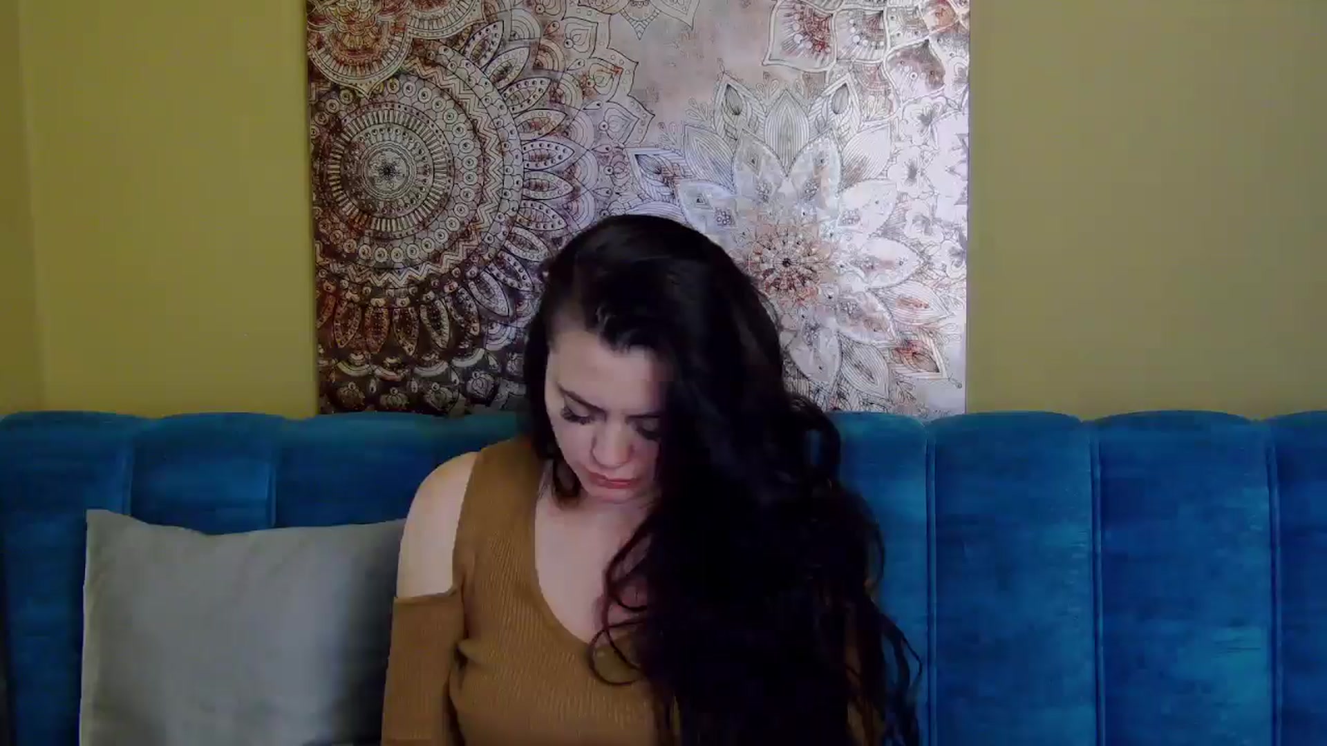 Gallery image thumbnail from ForeverChic's myfreecams stream on, 10/15/2025, 10:04 image 19 of 20