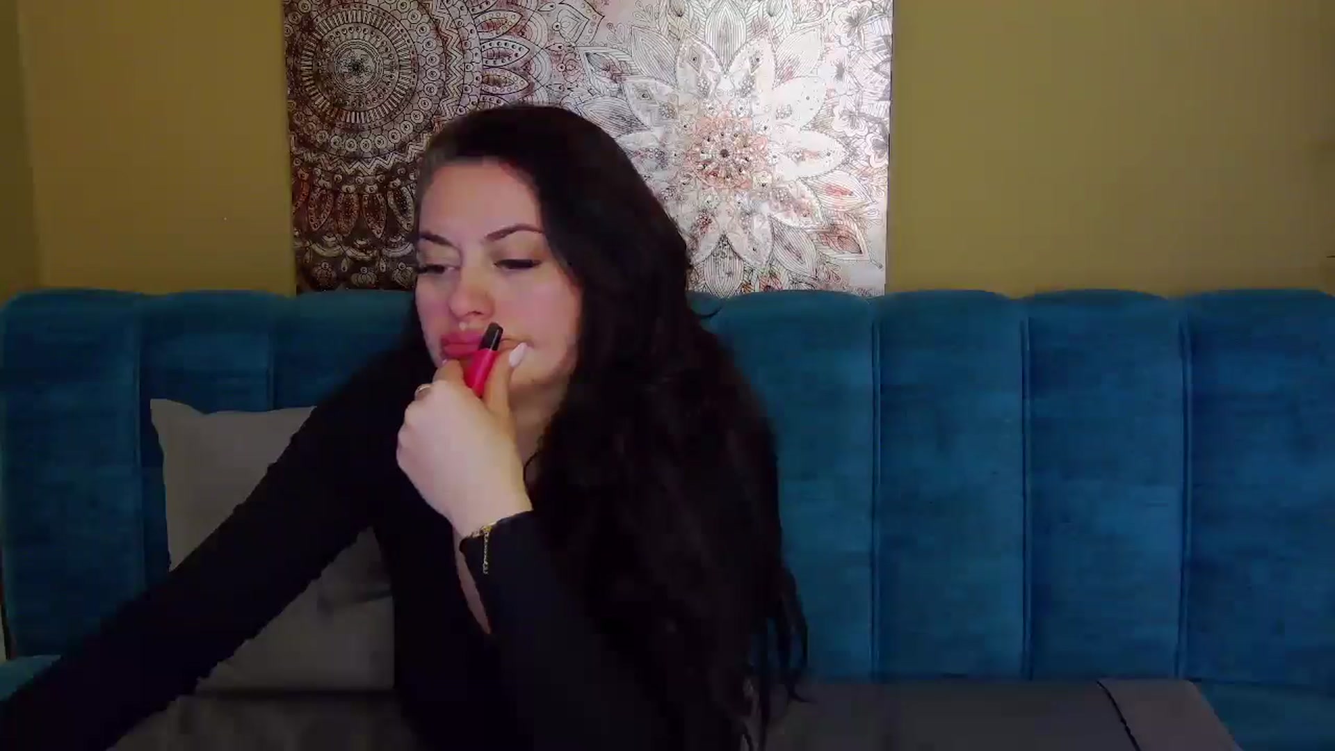 Gallery image thumbnail from ForeverChic's myfreecams stream on, 10/16/2025, 07:34 image 3 of 20