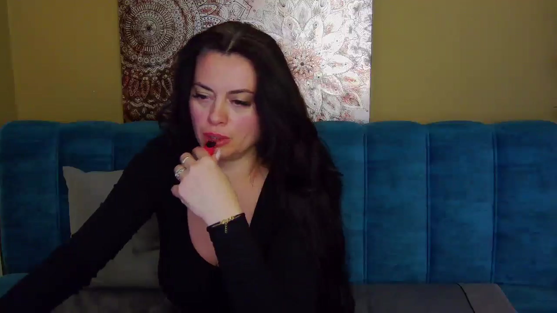 Gallery image thumbnail from ForeverChic's myfreecams stream on, 10/16/2025, 07:34 image 14 of 20
