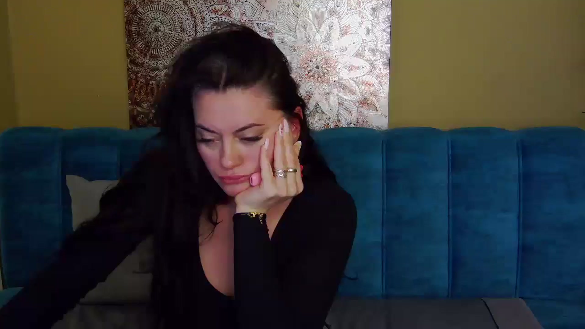 Gallery image thumbnail from ForeverChic's myfreecams stream on, 10/16/2025, 08:31 image 1 of 20