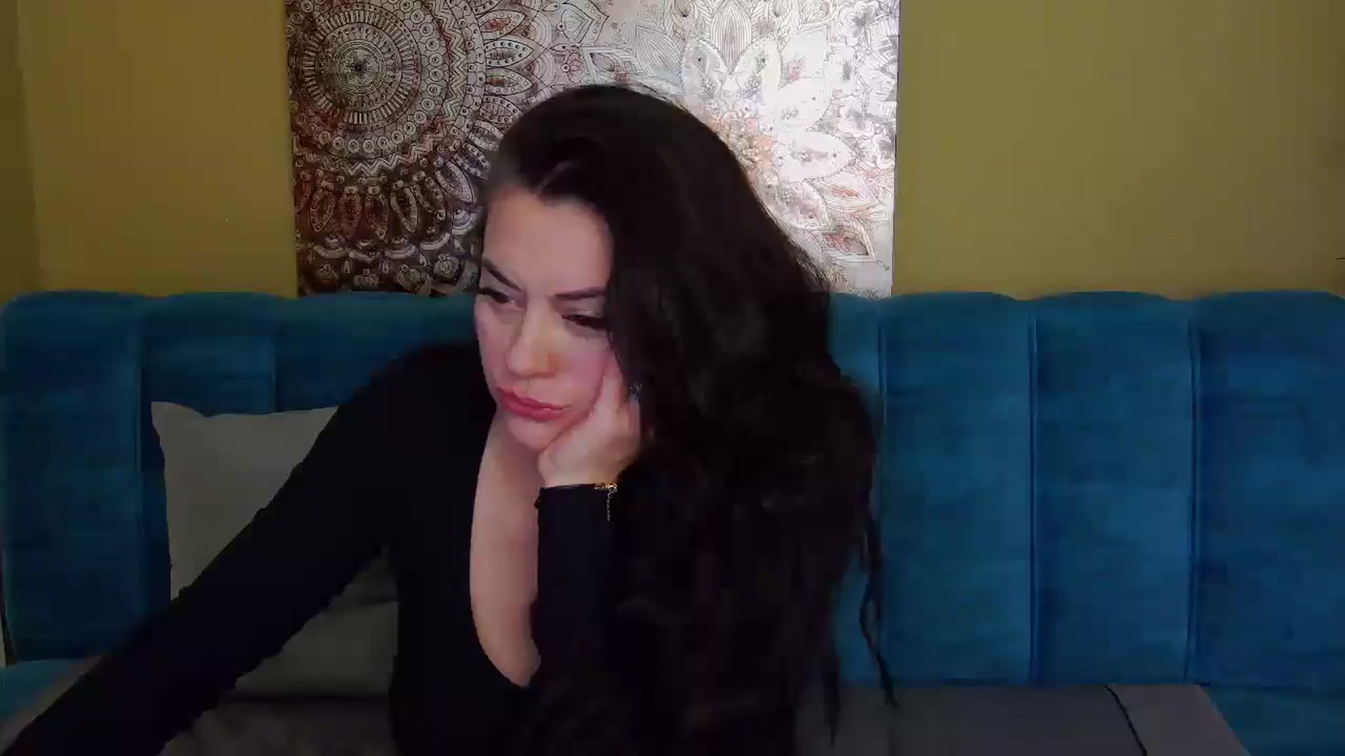 Gallery image thumbnail from ForeverChic's myfreecams stream on, 10/16/2025, 08:31 image 10 of 20