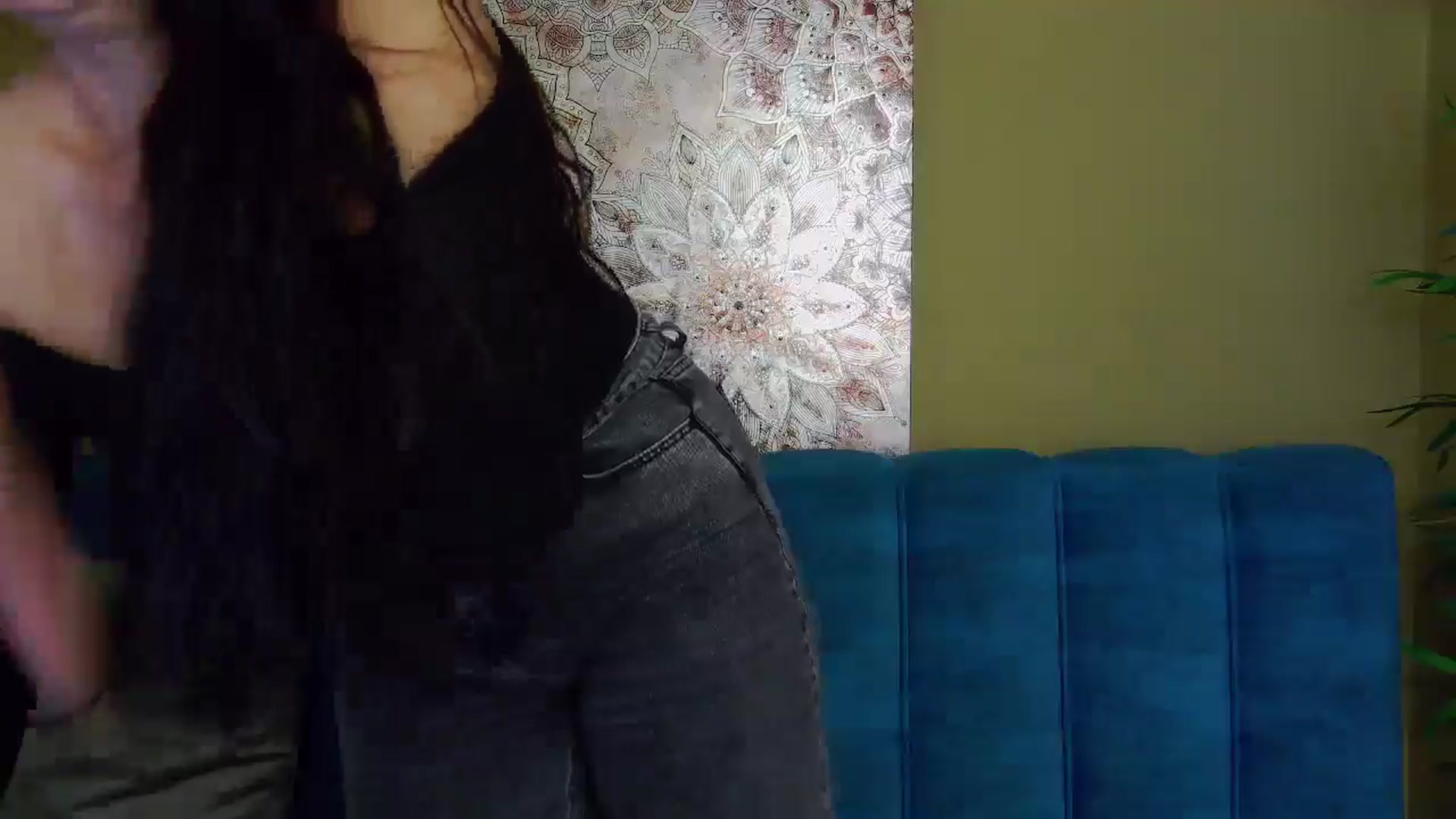 Gallery image thumbnail from ForeverChic's myfreecams stream on, 10/16/2025, 11:07 image 20 of 20