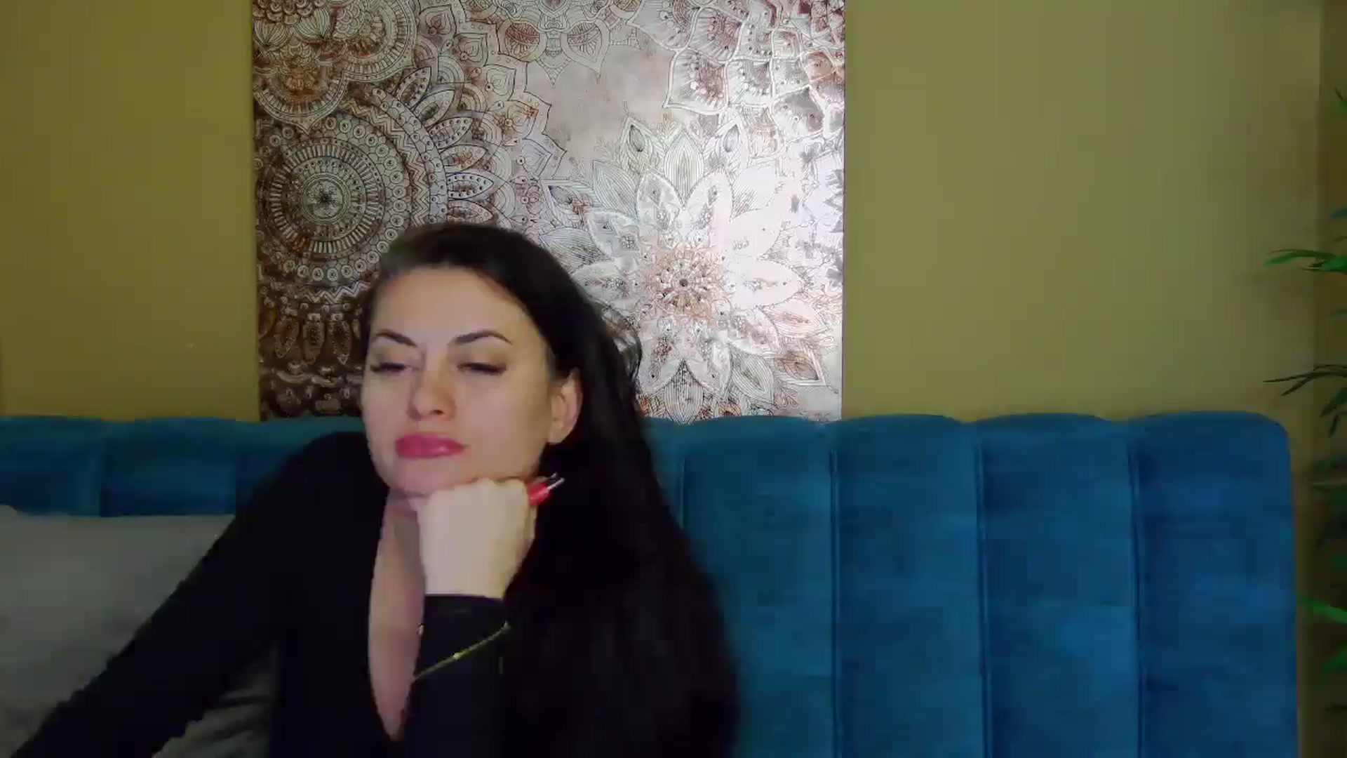 Gallery image thumbnail from ForeverChic's myfreecams stream on, 10/16/2025, 11:07 image 13 of 20