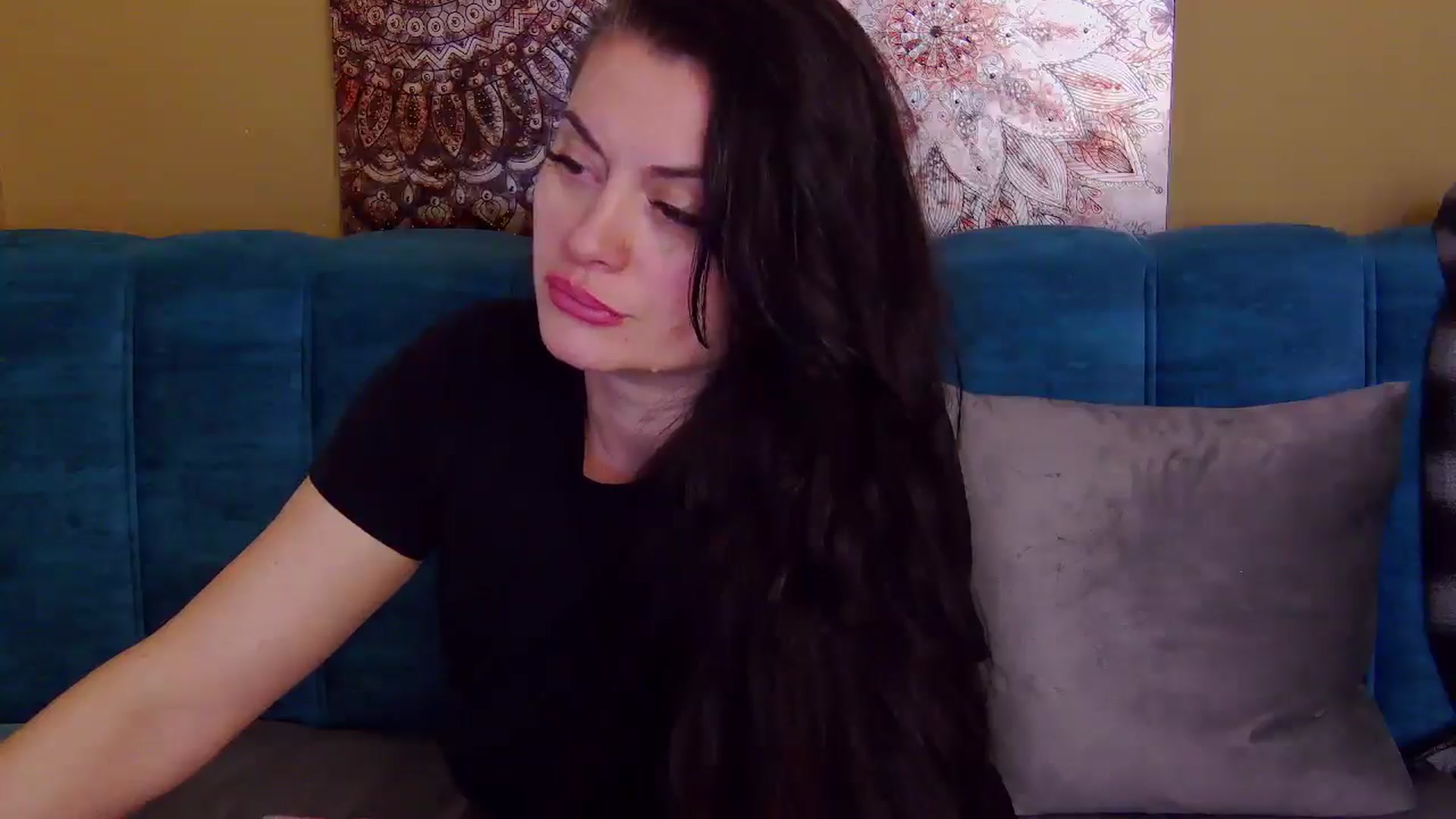 Gallery image thumbnail from ForeverChic's myfreecams stream on, 10/27/2025, 11:28 image 10 of 20