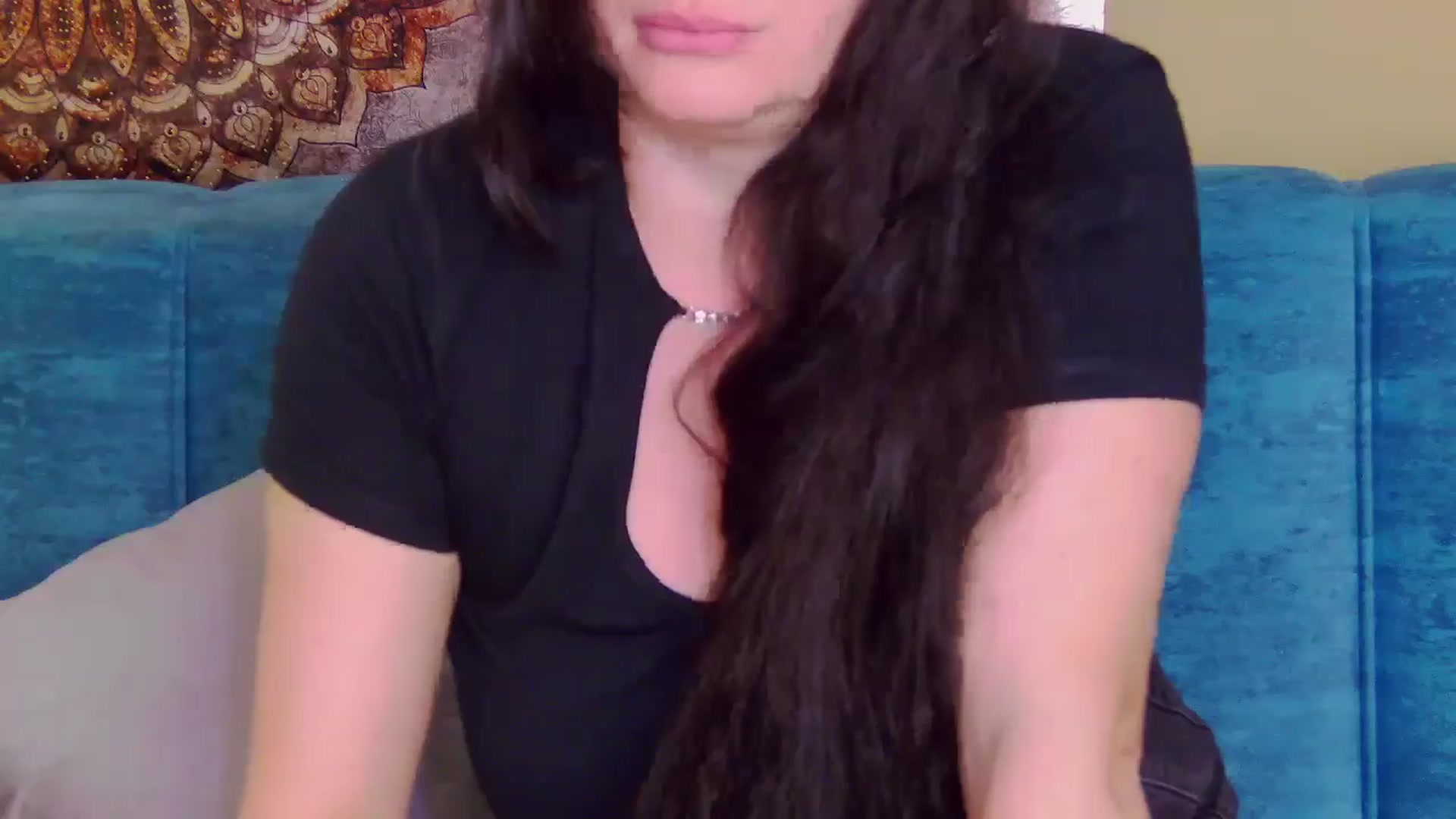 Gallery image thumbnail from ForeverChic's myfreecams stream on, 11/08/2025, 12:53 image 15 of 20