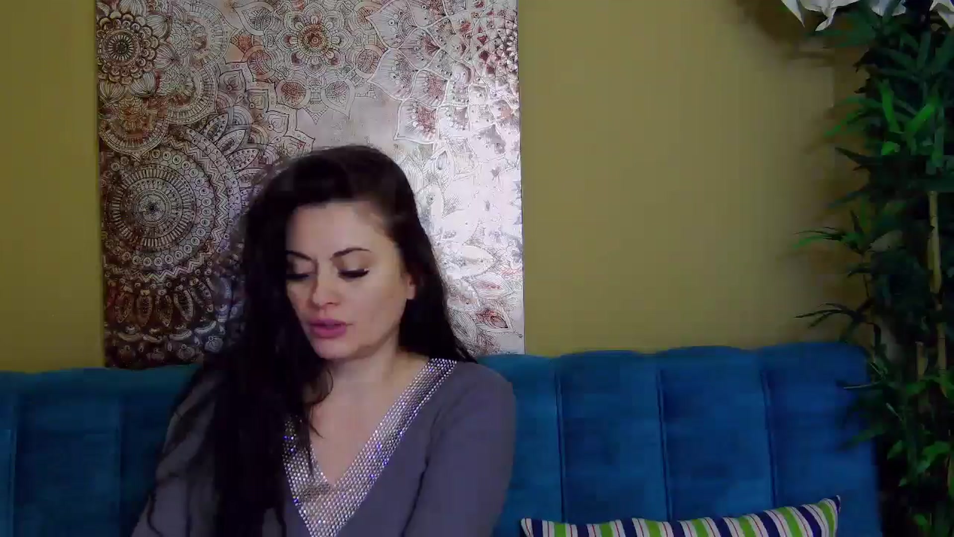 Gallery image thumbnail from ForeverChic's myfreecams stream on, 11/15/2025, 11:16 image 6 of 20