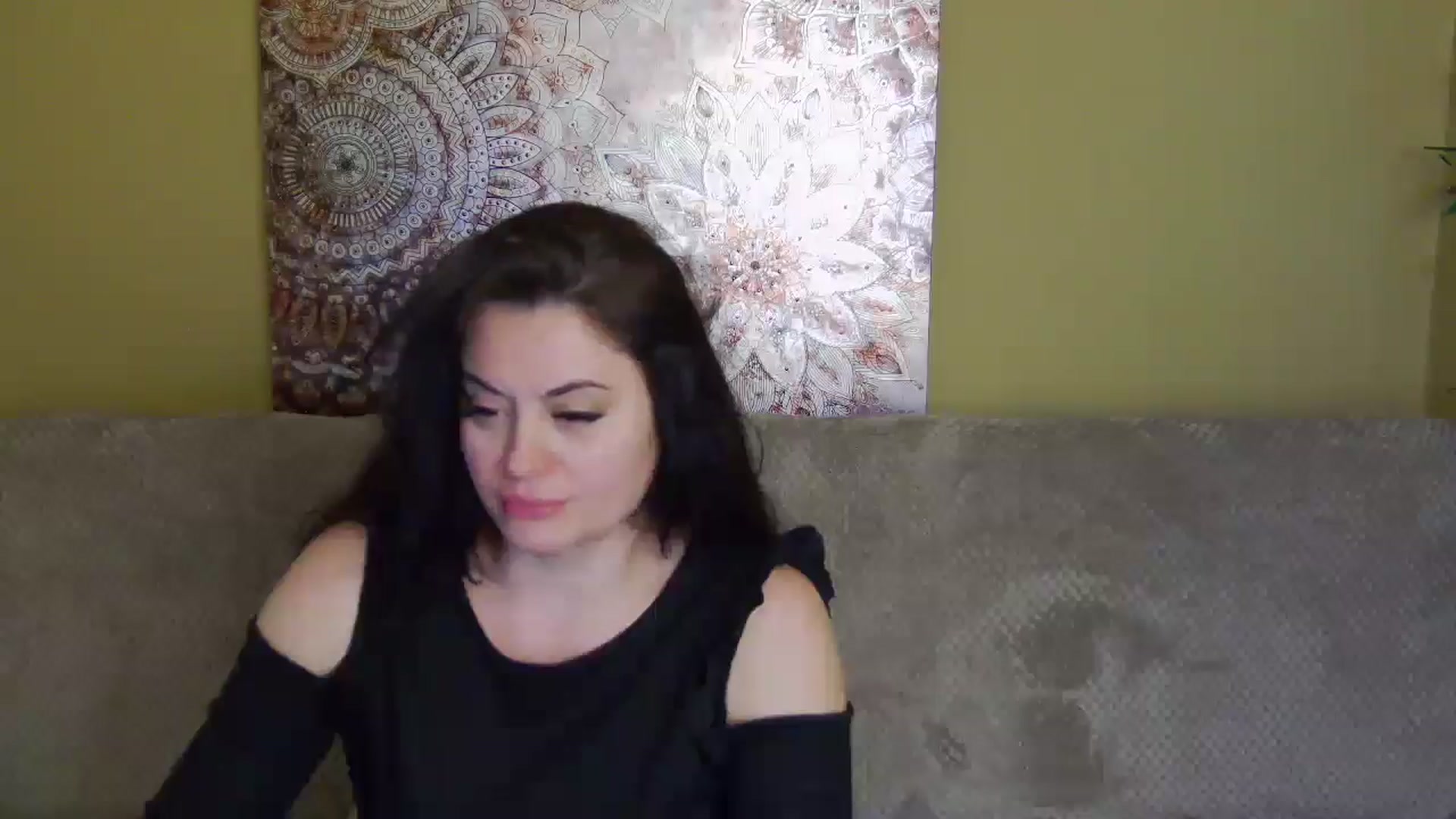 Gallery image thumbnail from ForeverChic's myfreecams stream on, 11/26/2025, 11:47 image 10 of 20