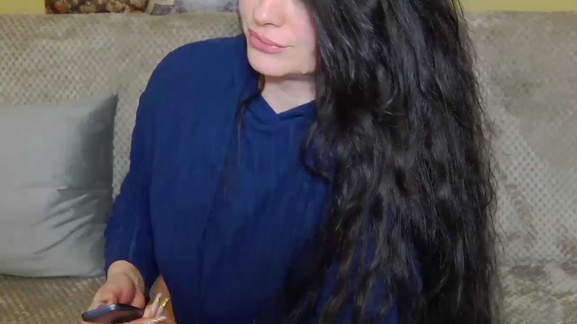 Gallery image thumbnail from ForeverChic's myfreecams stream on, 12/01/2025, 15:27 image 17 of 20
