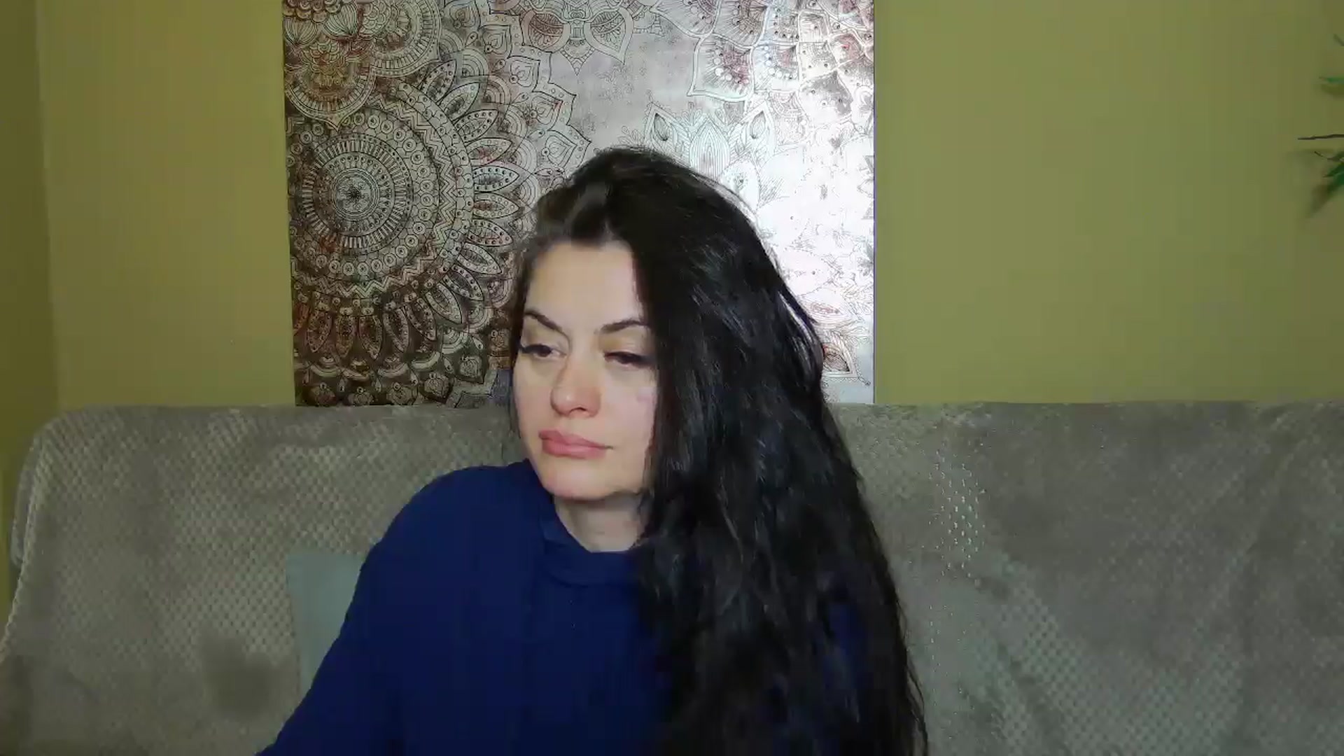 Gallery image thumbnail from ForeverChic's myfreecams stream on, 12/01/2025, 18:31 image 8 of 20