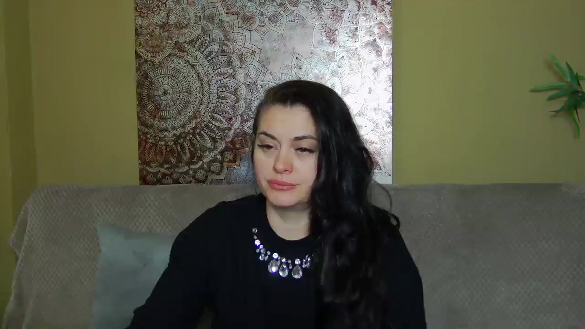 Gallery image thumbnail from ForeverChic's myfreecams stream on, 12/02/2025, 12:25 image 11 of 20