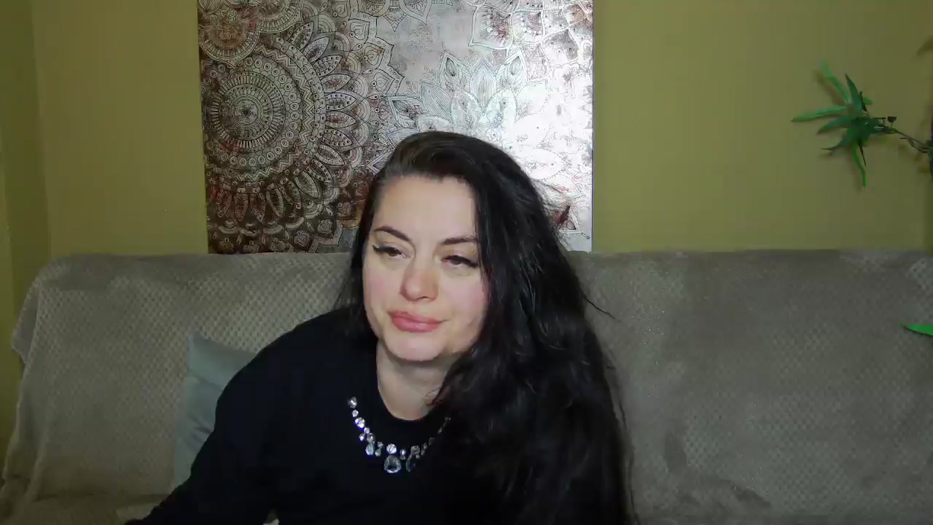 Gallery image thumbnail from ForeverChic's myfreecams stream on, 12/02/2025, 14:22 image 20 of 20