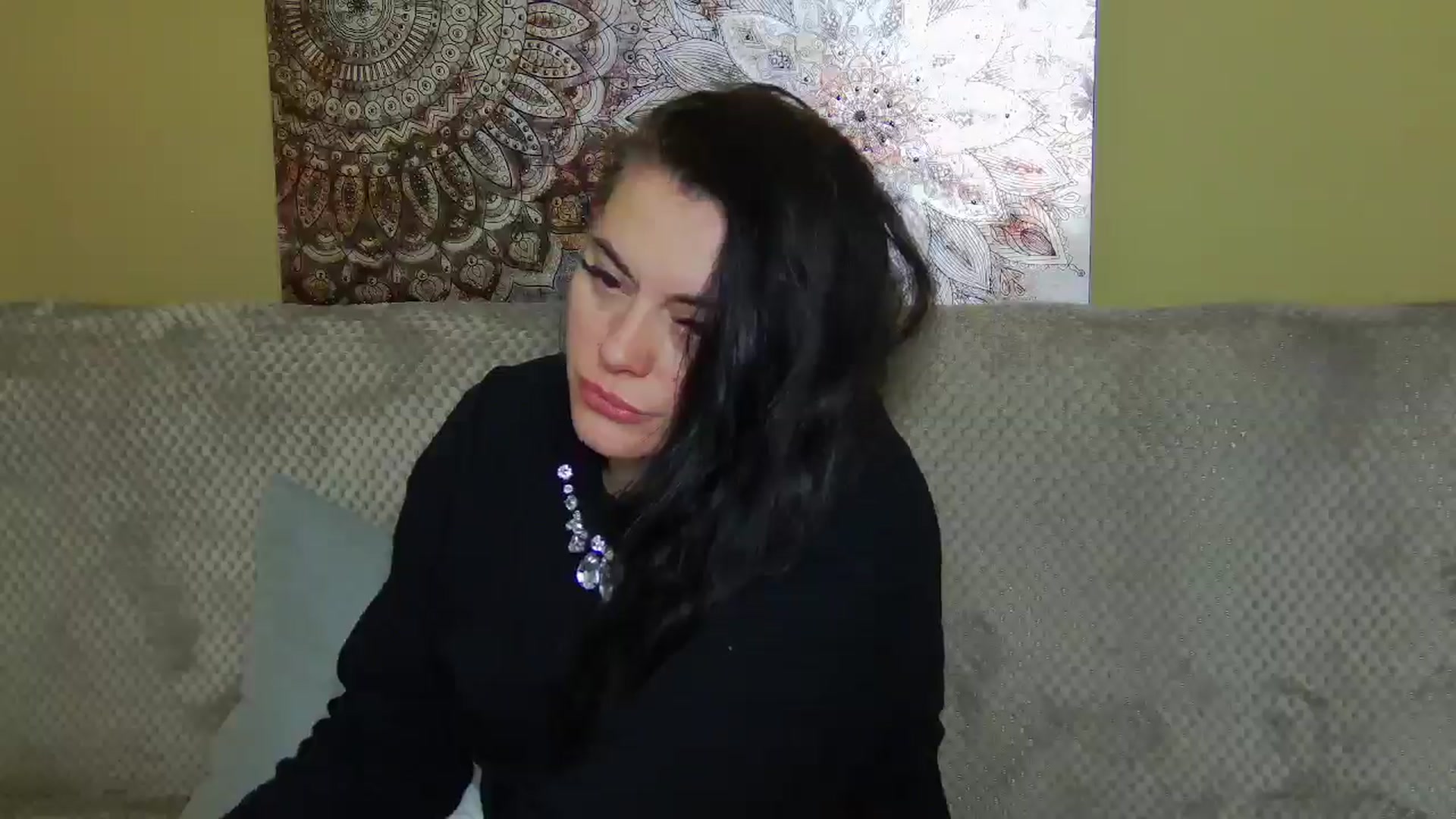 Gallery image thumbnail from ForeverChic's myfreecams stream on, 12/02/2025, 18:07 image 6 of 20