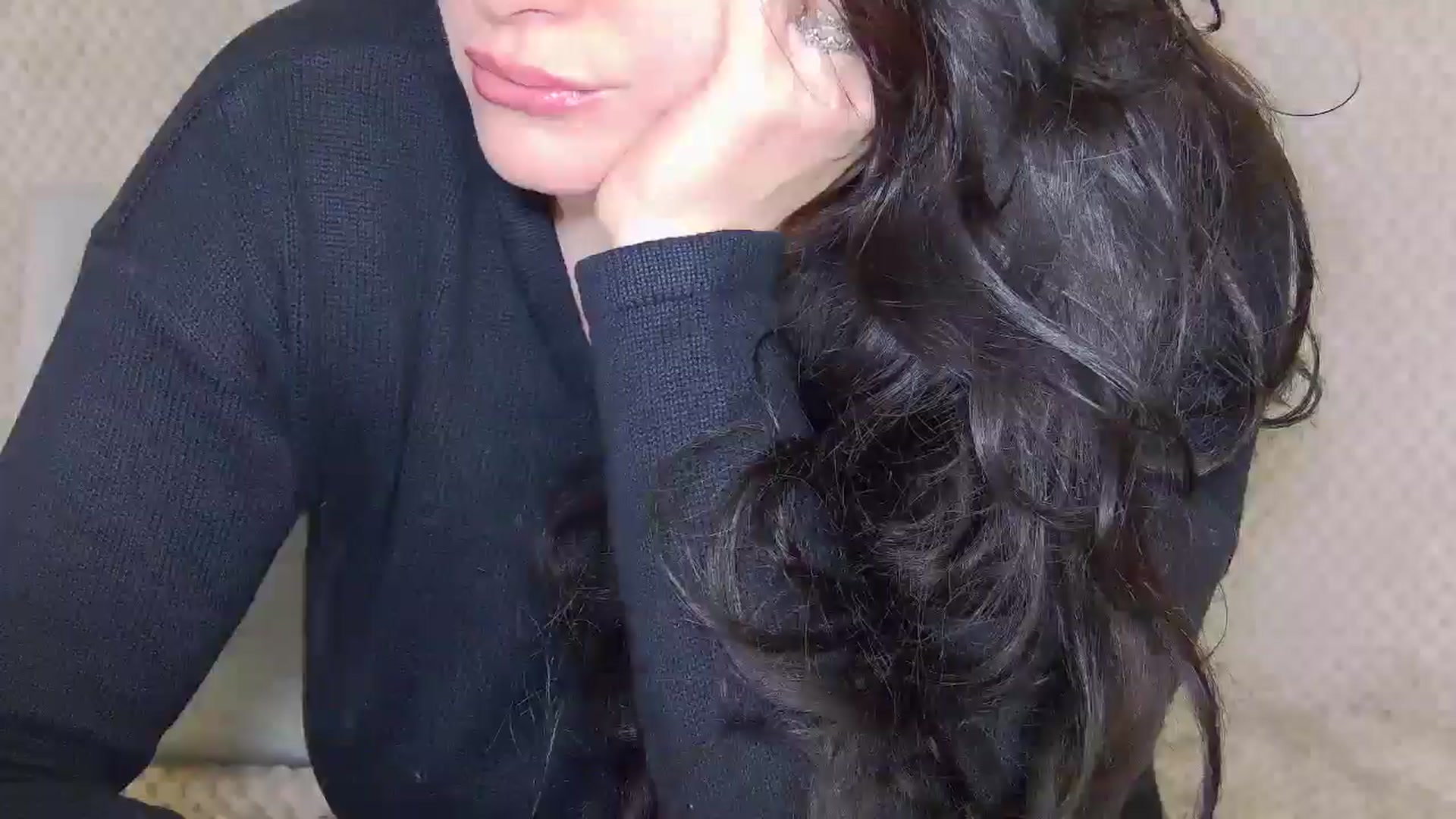 Gallery image thumbnail from ForeverChic's myfreecams stream on, 12/03/2025, 14:19 image 2 of 20